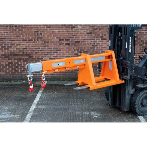 Fork Mounted Extending Jib